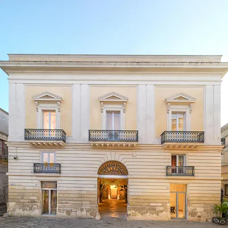 بيت ضيافة Palazzo Galluccio