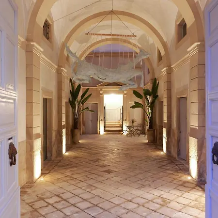 Palazzo Galluccio Guest house