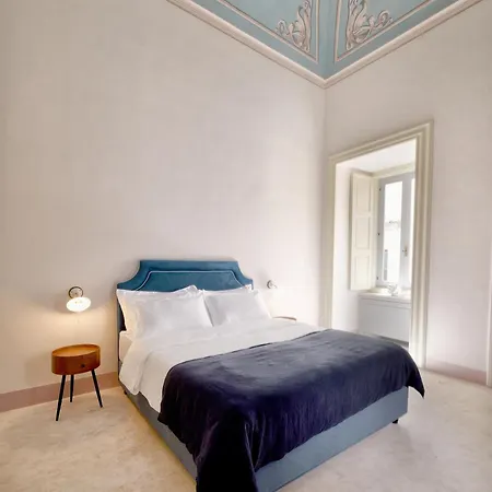 Guest house Palazzo Galluccio 3*